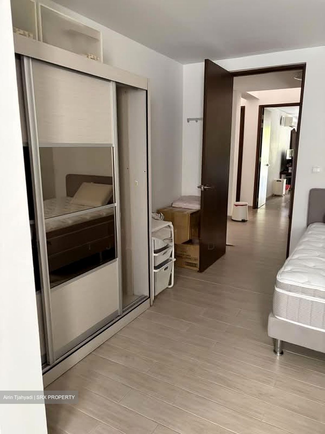Mandarin Park (D21), Terrace #575720851